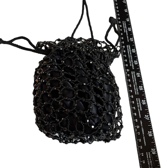 Black beaded formal crossbody drawstring evening bag like new never - Picture 1 of 13